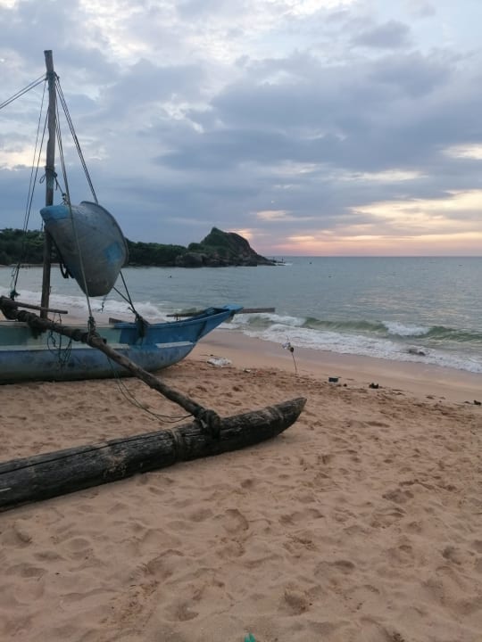 Strand Shinagawa Beach