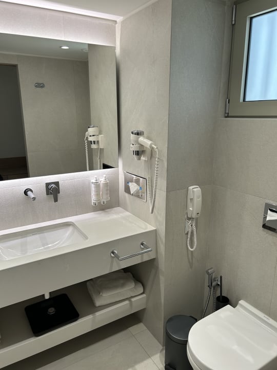 Zimmer Neptune Luxury Resort