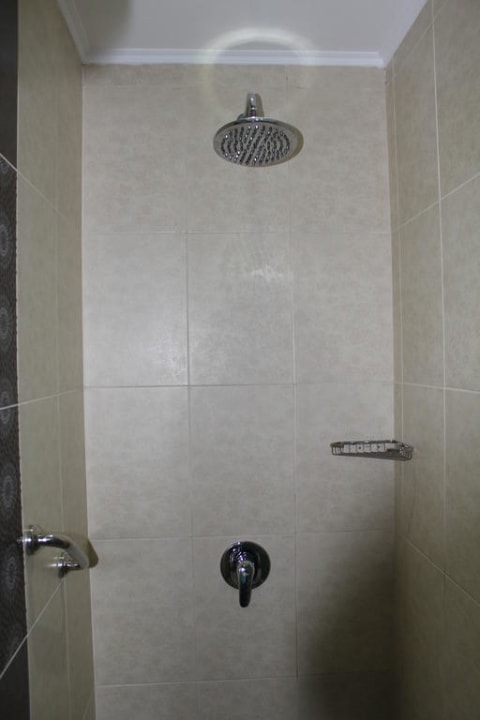 Dusche Shams Prestige Abu Soma-Adults Only