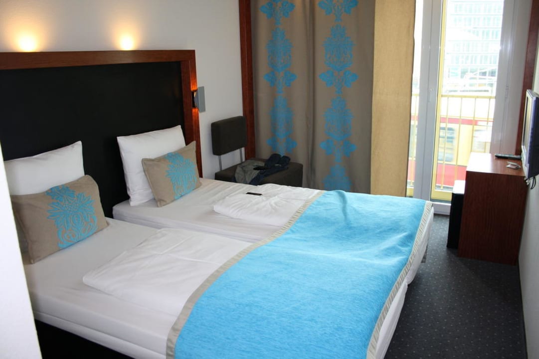 Hotelzimmer Motel One Berlin Ku'Damm