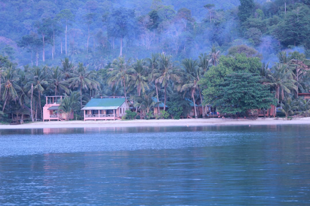 Front View Kai Bae Beach Resort