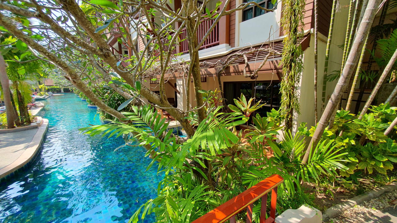 Pool Kata Palm Resort & Spa