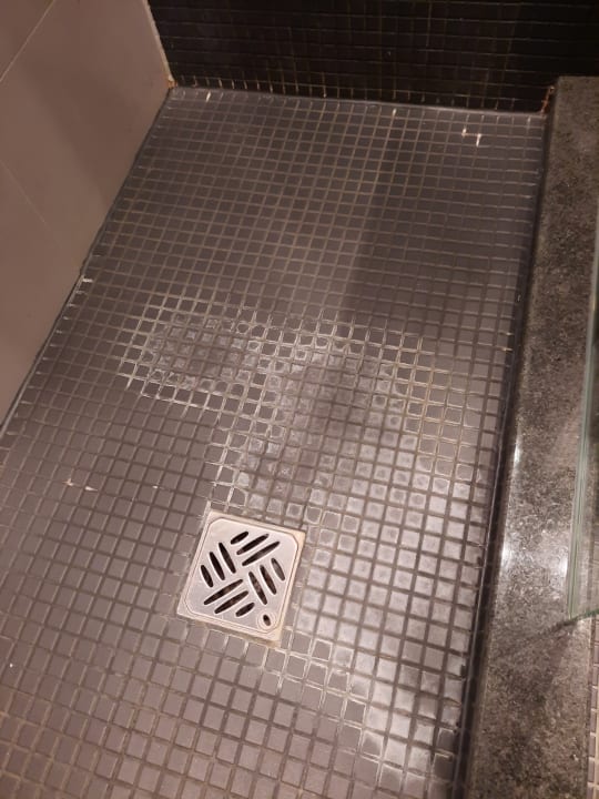 Zimmer Munich Deluxe Hotel