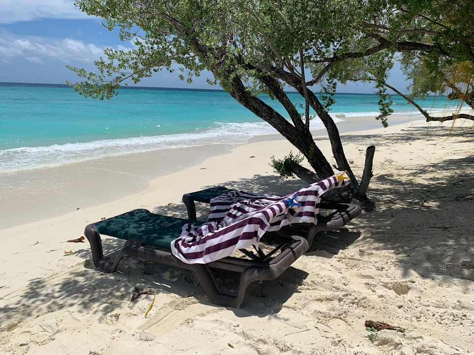 Strand Kuredu Island Resort & Spa