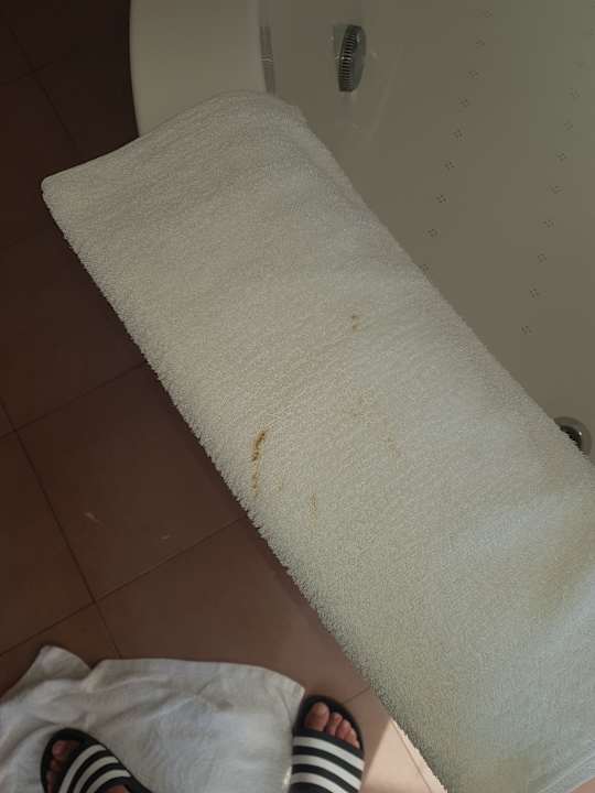 Zimmer Hotel Sunday Kiten