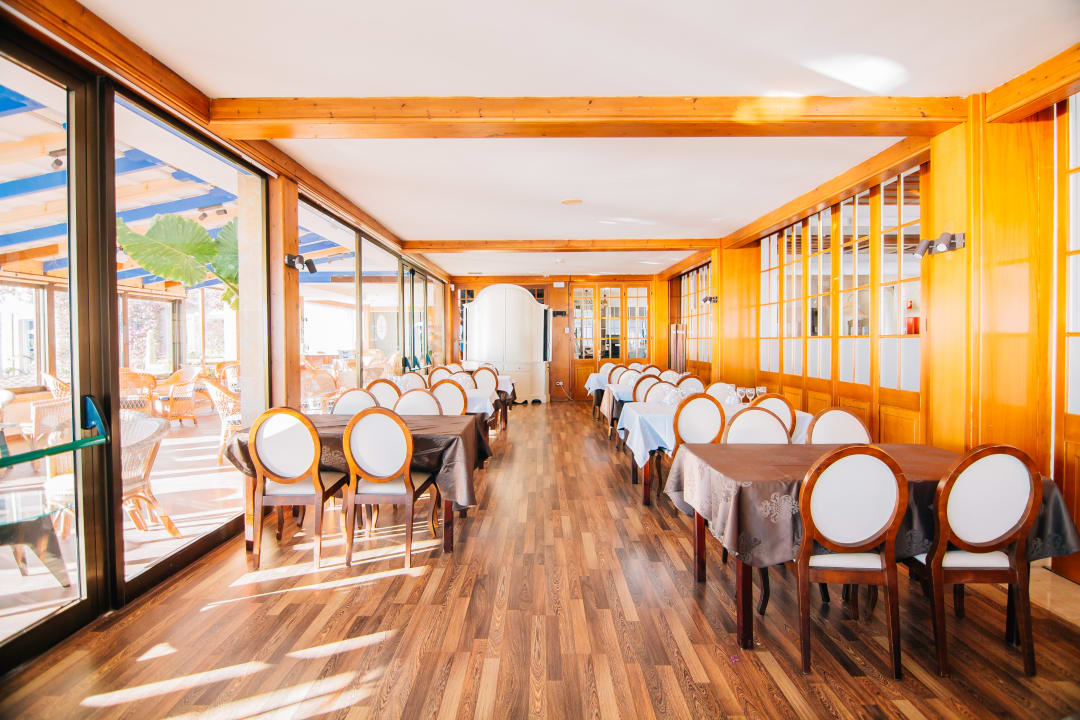 Gastro Hotel Roger de Flor Seleqtta