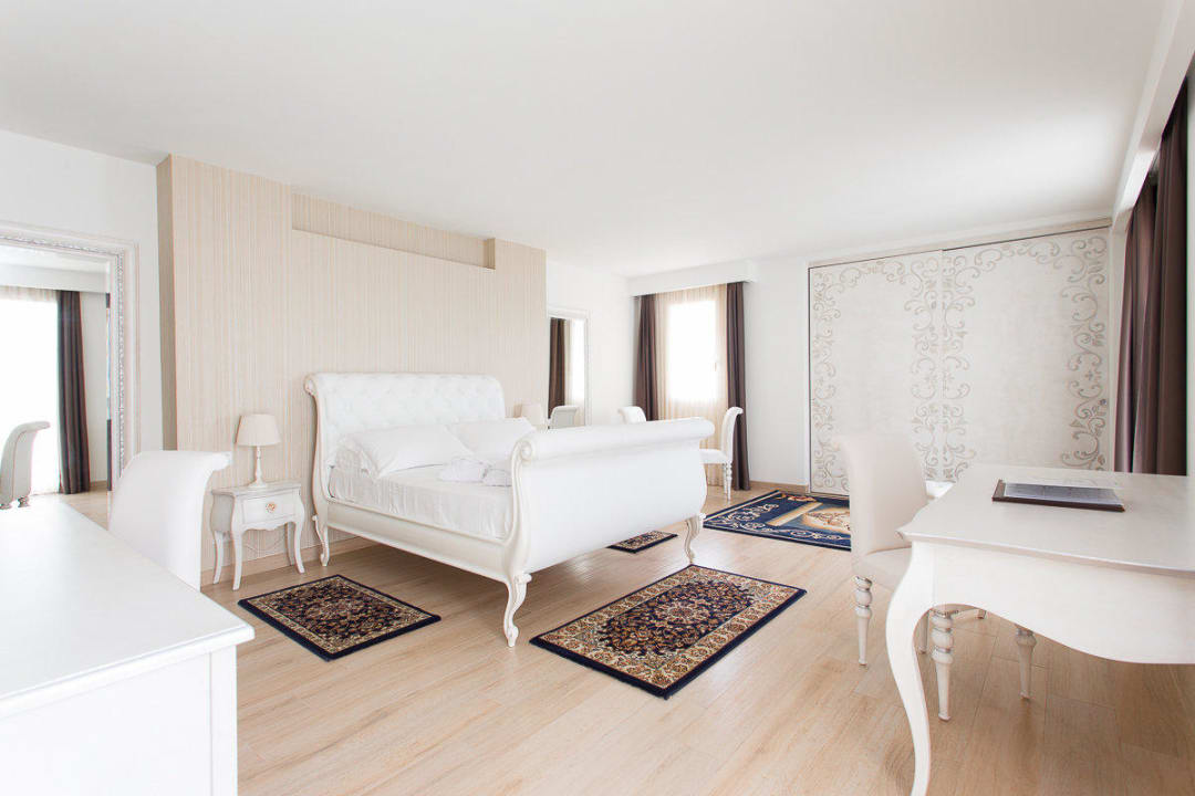 Suite De Luxe Princier Fine Resort & SPA