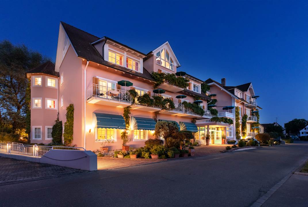 Außenansicht Hotel Seevilla