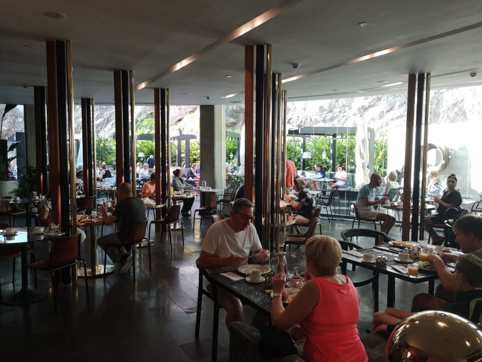 Gastro Salobre Hotel Resort & Serenity