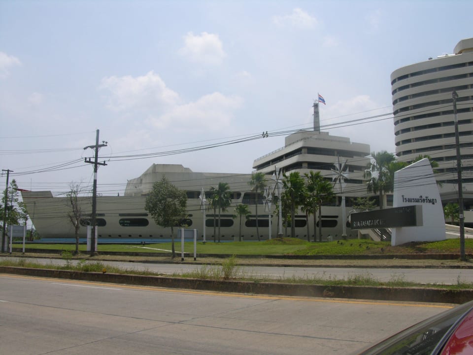 "das Schiff" Rua Rasada & Convention Center