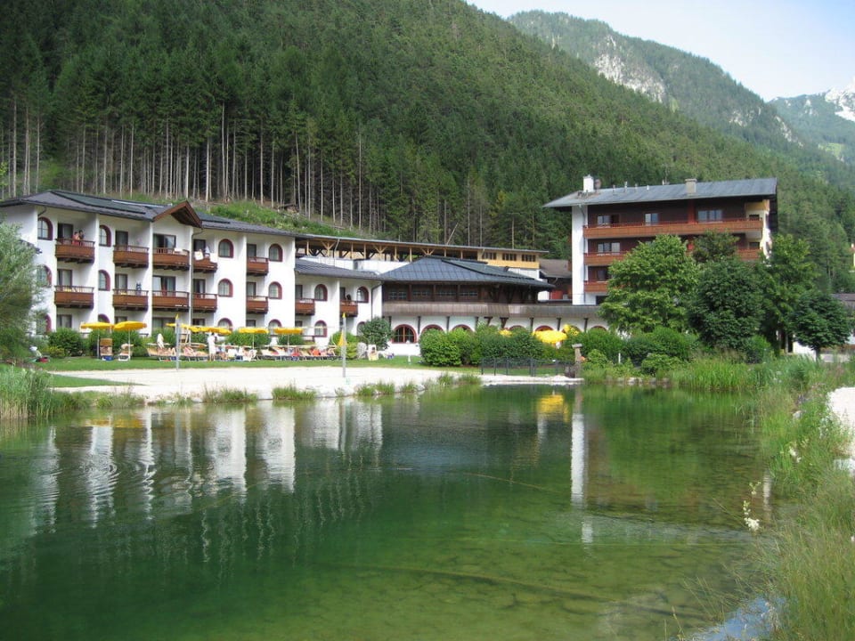 Gartenansicht Familienresort Buchau