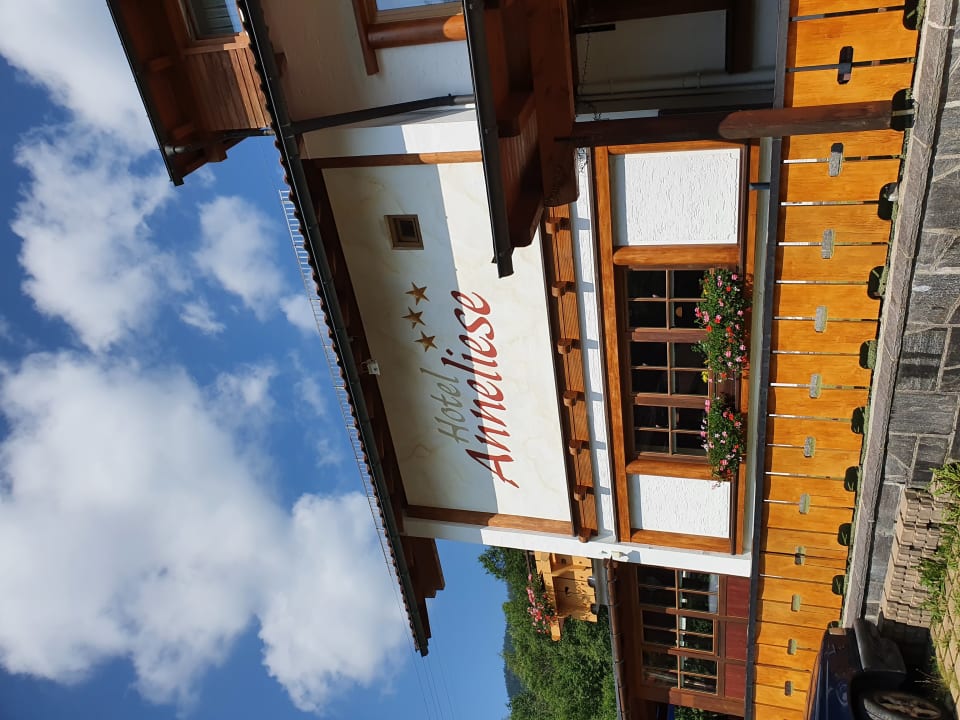 Außenansicht Hotel Anneliese