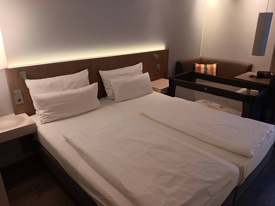 Zimmer Kommerzhotel Köln