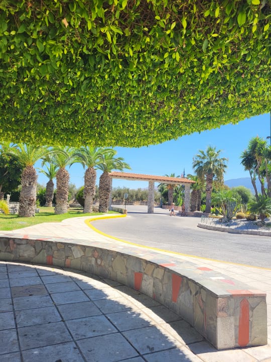 Gartenanlage Corali Hotel