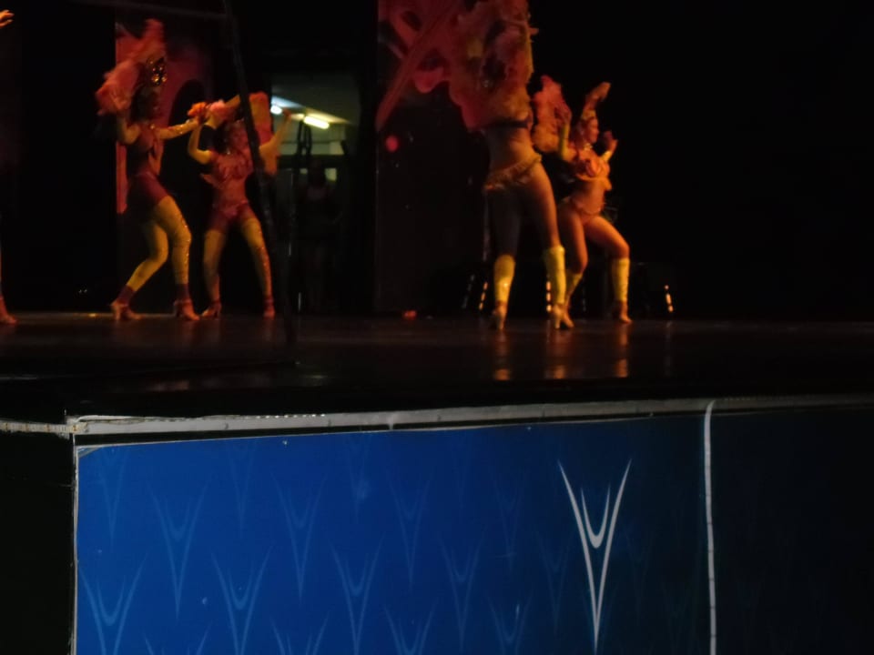 The night show Concorde De Luxe Resort