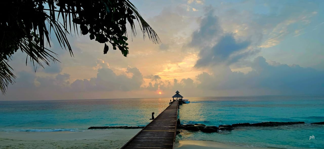 Strand NH Collection Maldives Reethi Resort