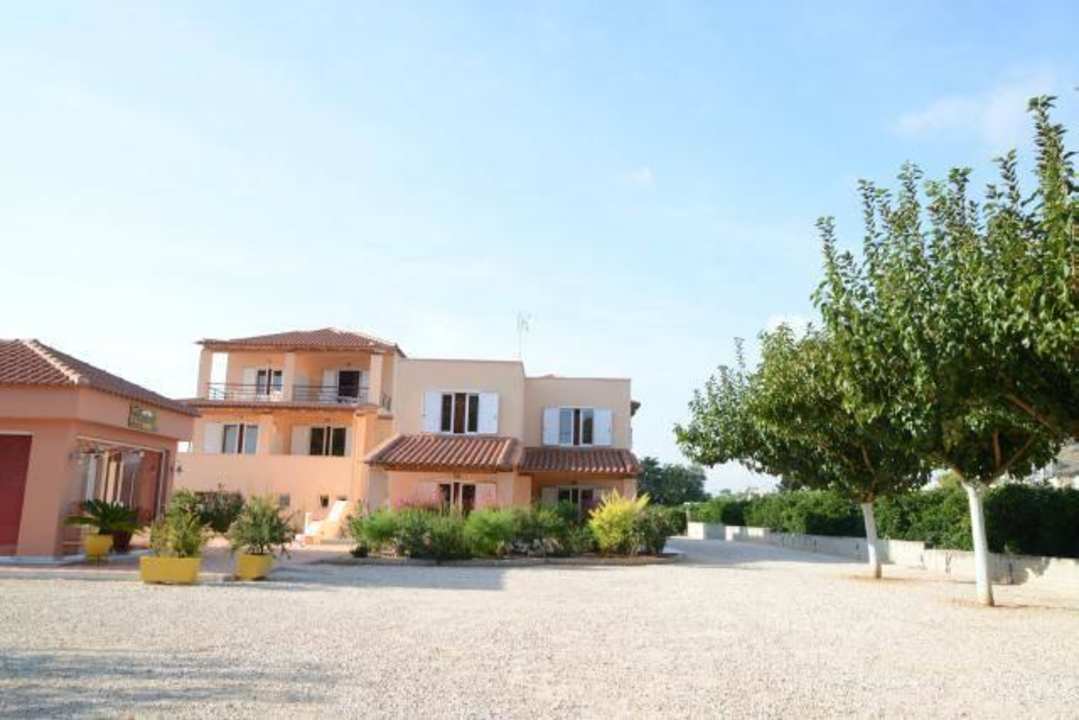 Face Hotel Maria's Filoxenia Suites