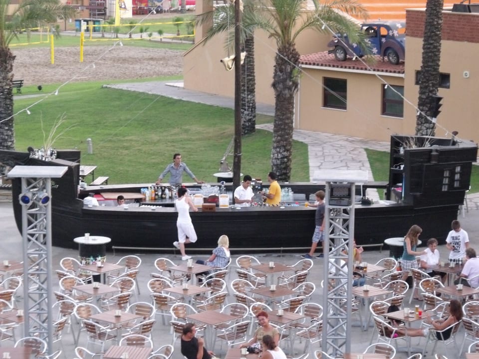 Hier gibt es am Abend die Getränke Asteria Family Belek