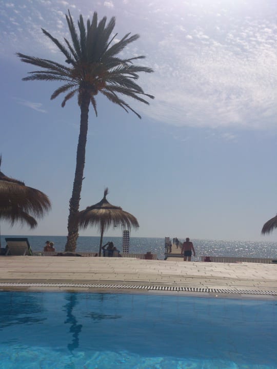 Kleiner Pool am Strand Hotel El Mouradi Djerba Menzel