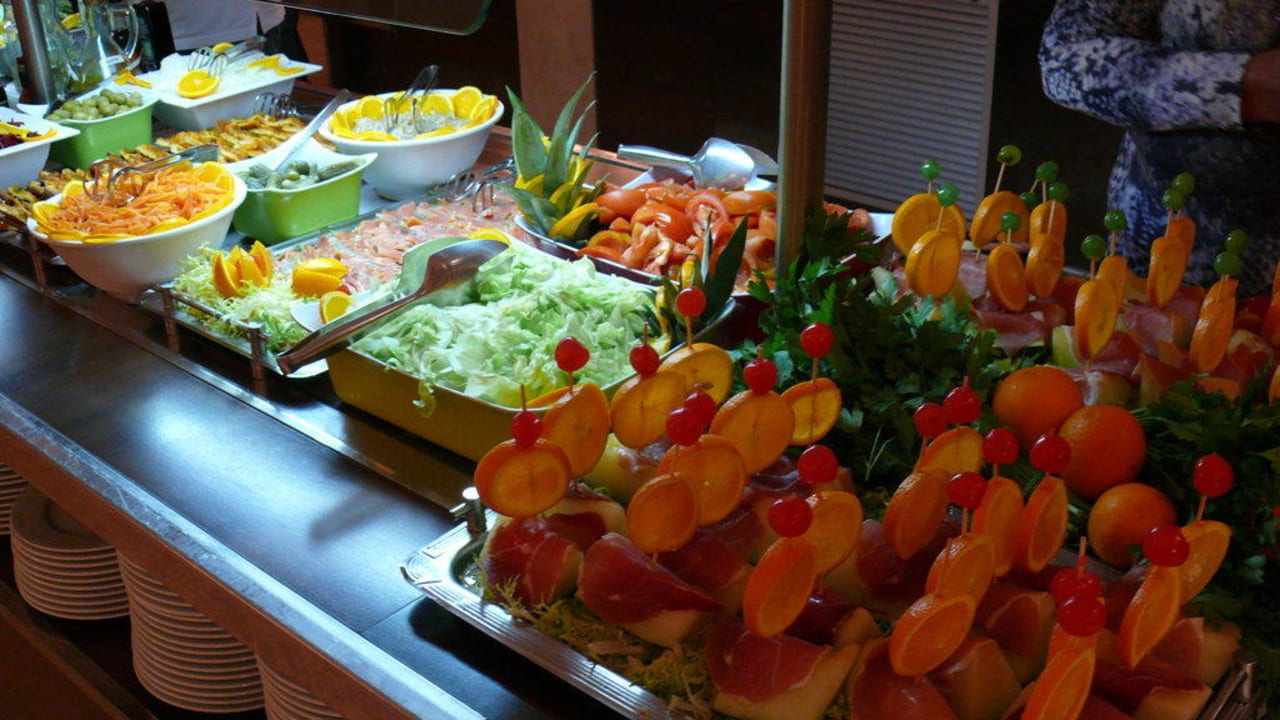 Buffetimpression allsun Hotel Lago Playa Park