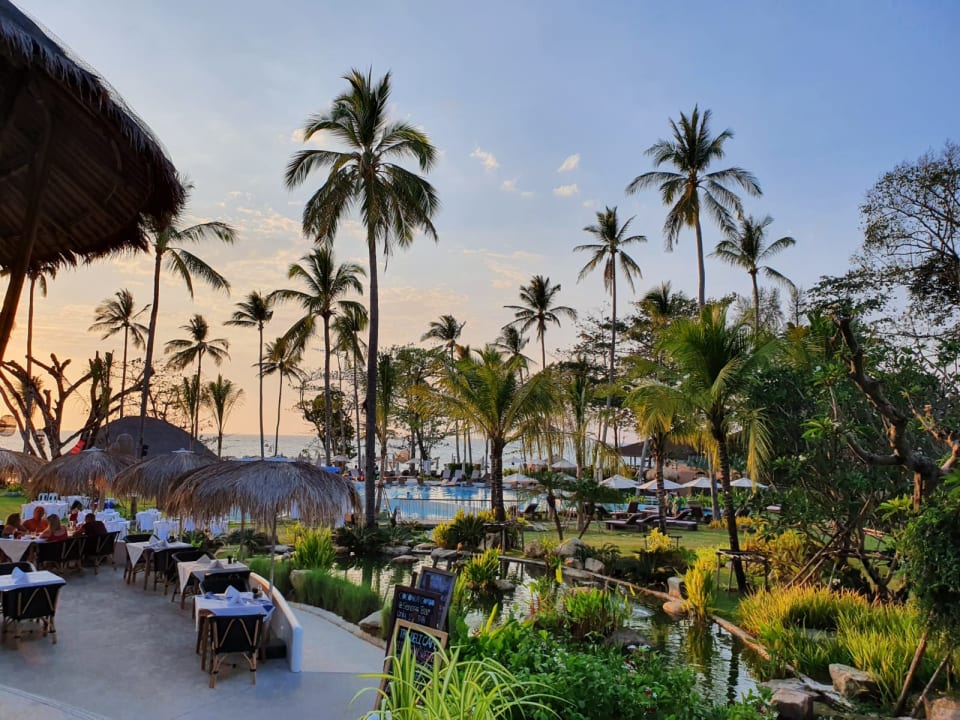 Gartenanlage Eden Beach Resort & Spa, A Lopesan Collection Hotel