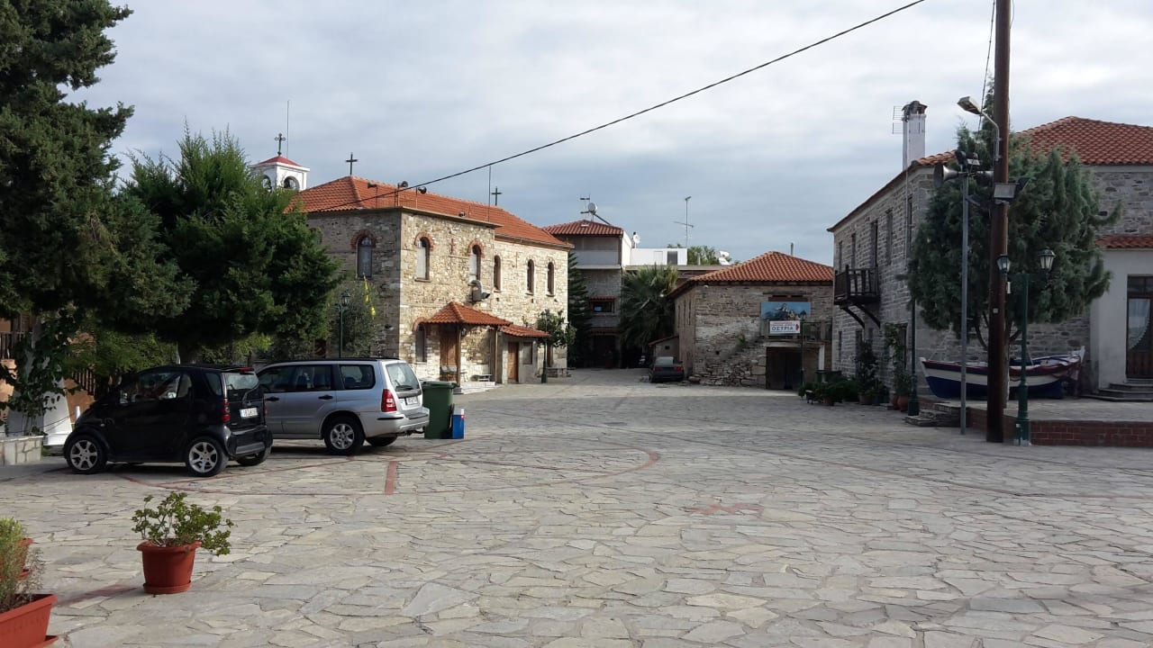 Frühstücksplatz Guesthouse Helianthus