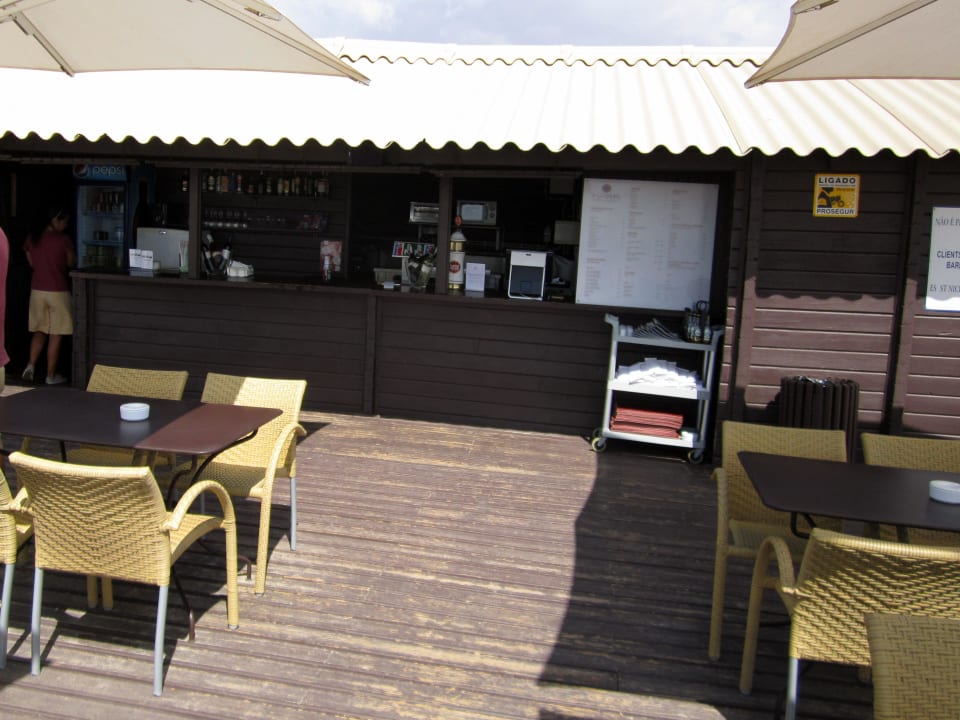 Strandbar vom Hotel Ozadi Altura Beach Resort