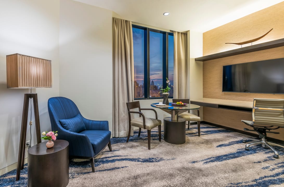Zimmer Emporium Suites by Chatrium