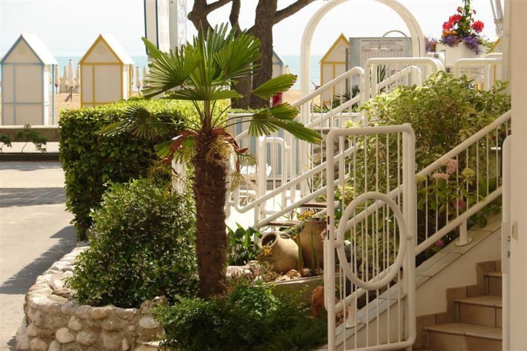 Direkte Strandlage Playa Grand Hotel