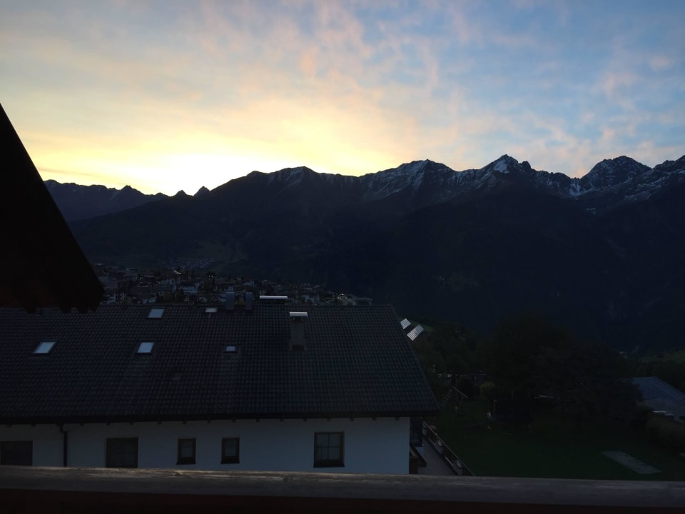 Abendstimmung vom Zimmerbalkon Baby- & Kinderhotel Laurentius
