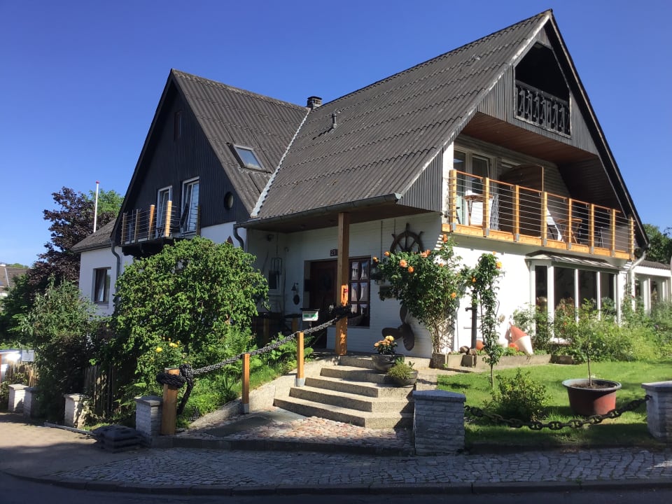 Außenansicht Hotel Knurrhahn