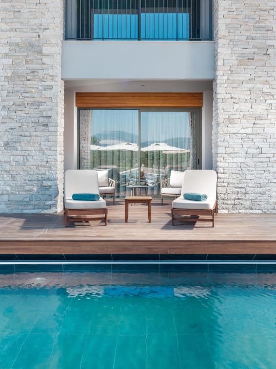 Zimmer Anda Barut Collection