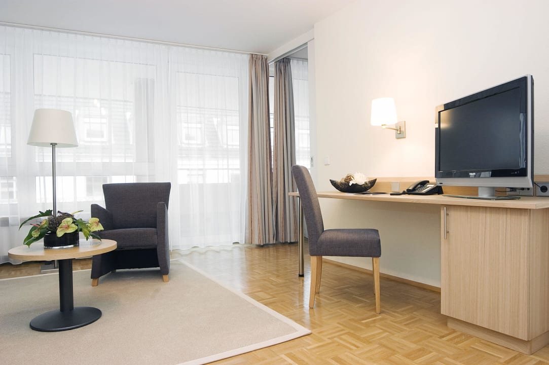 Wohnzimmer Comfort-Apartment Residenz am Dom - Boardinghouse Apartments