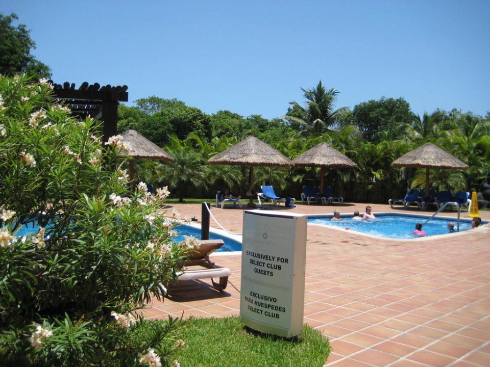 Only Select Club Sandos Playacar Beach Resort