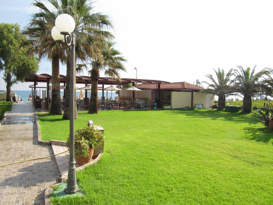 Strandbar Vantaris Luxury Beach Resort