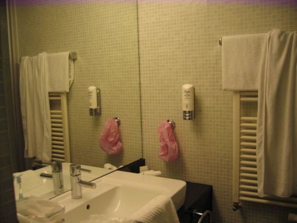 Badezimmer Relexa Hotel Bellevue Hamburg