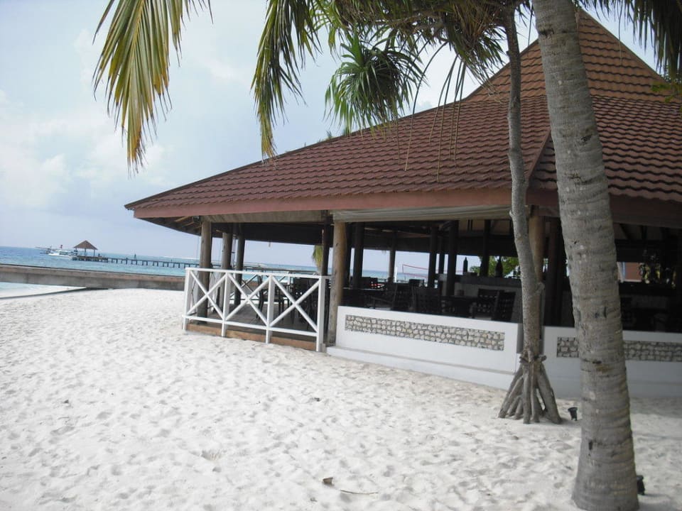 Außenansicht der Mainbar Diamonds Thudufushi
