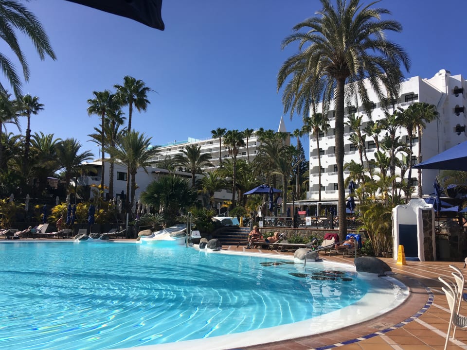 Pool Corallium Beach by Lopesan Hotels - Adults only