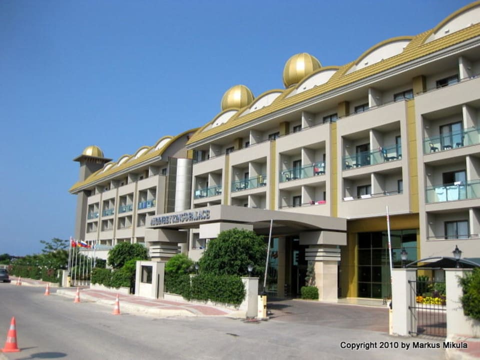 Hoteleingang Aydinbey Kings Palace & Spa
