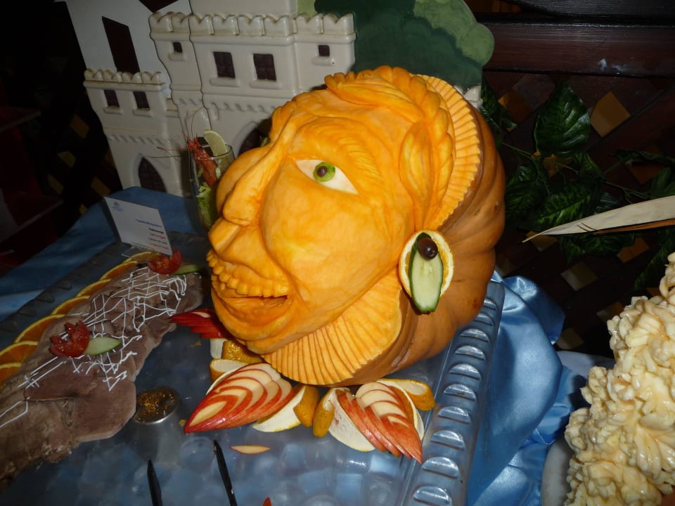 Sehr schöne Deko Hotel Kalithea Horizon Royal