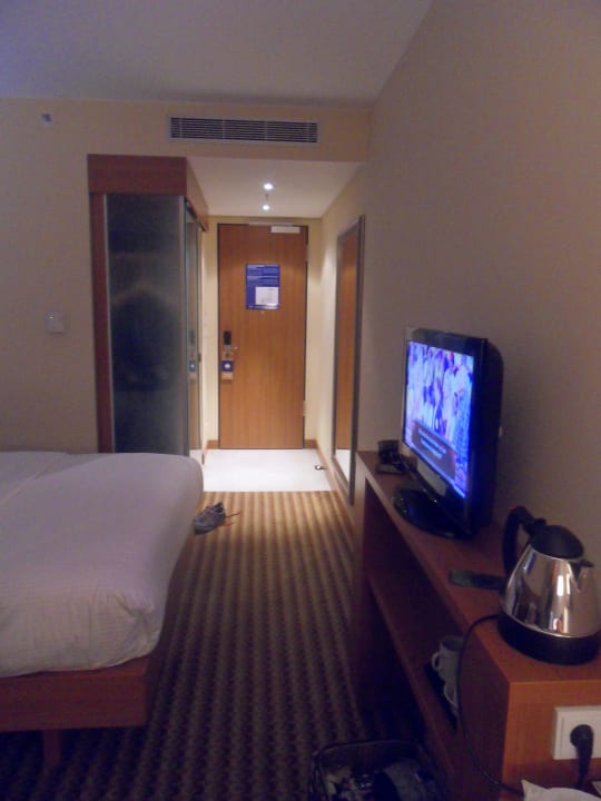 Mit Flat-TV und Wasserkocher Hampton by Hilton Berlin City West