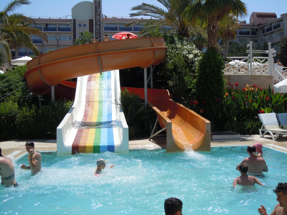 Wasserrutschen  Seaden Corolla Hotel
