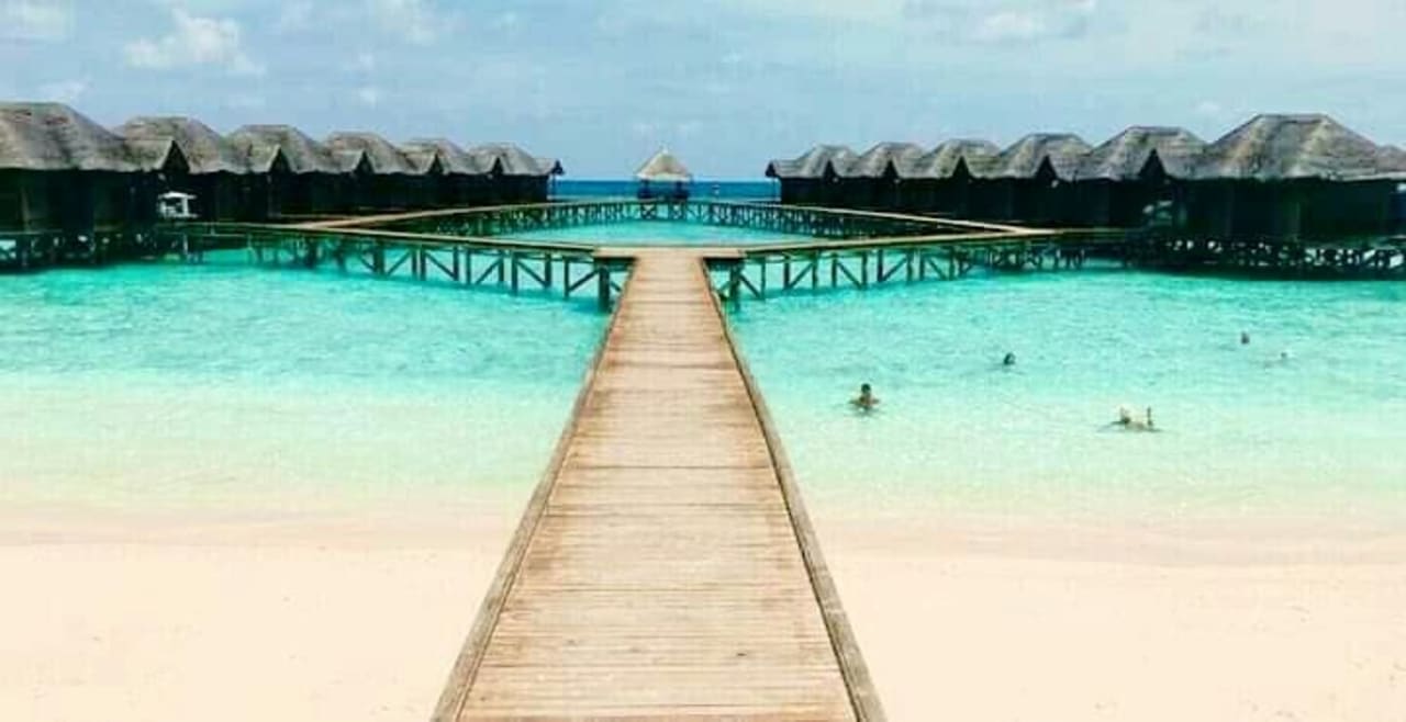 Außenansicht Fihalhohi Maldives