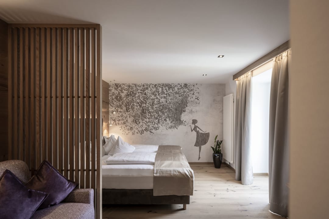 Zimmer Small & Beautiful Hotel Gnaid