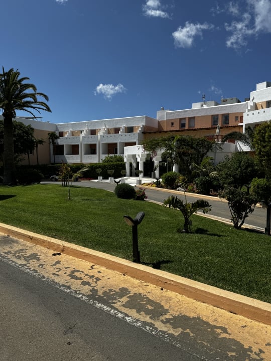 Außenansicht Anissa Beach & Village