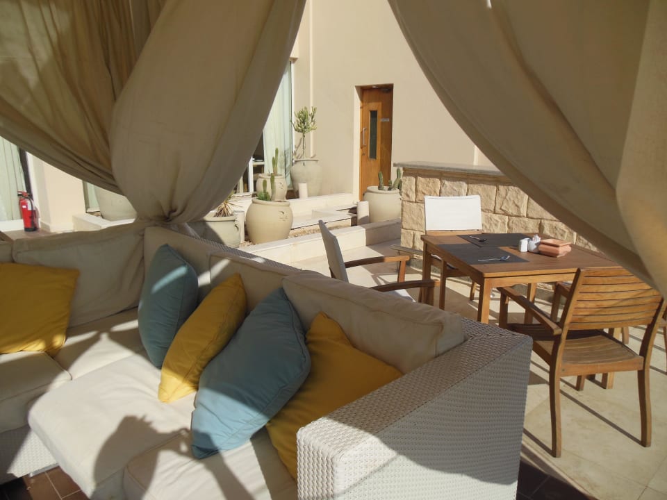 Aussenbereich des Restaurants Steigenberger Makadi Hotel - Adults only