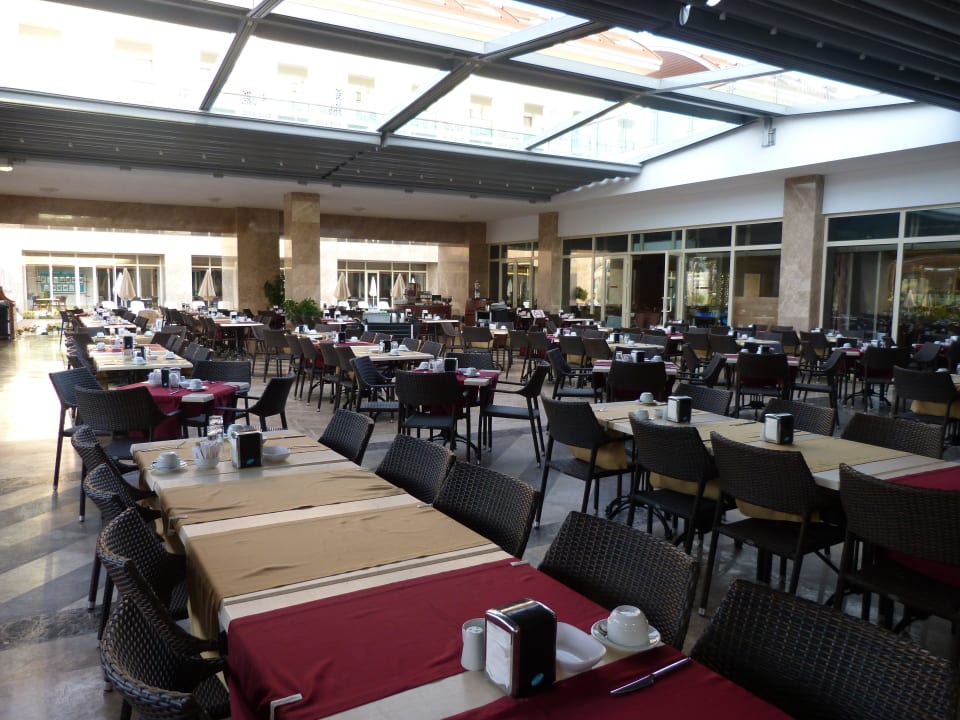 Außenrestaurant mit Dachöffnung Sentido Trendy Verbena Beach