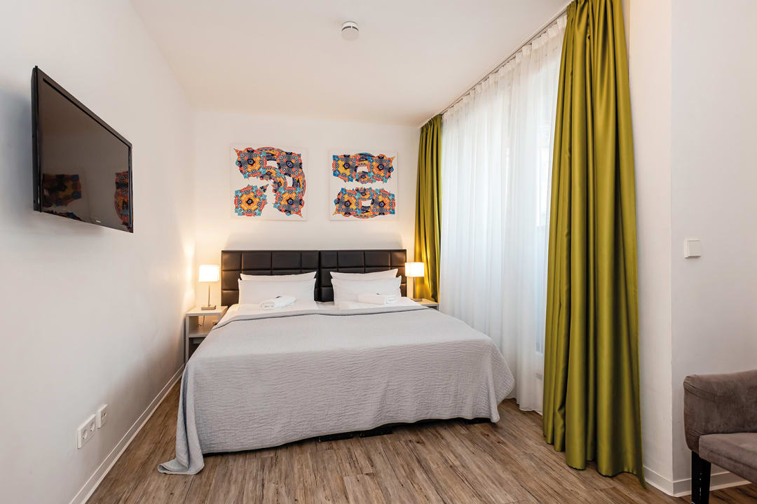 Zimmer Apartments Rosenthal Residence