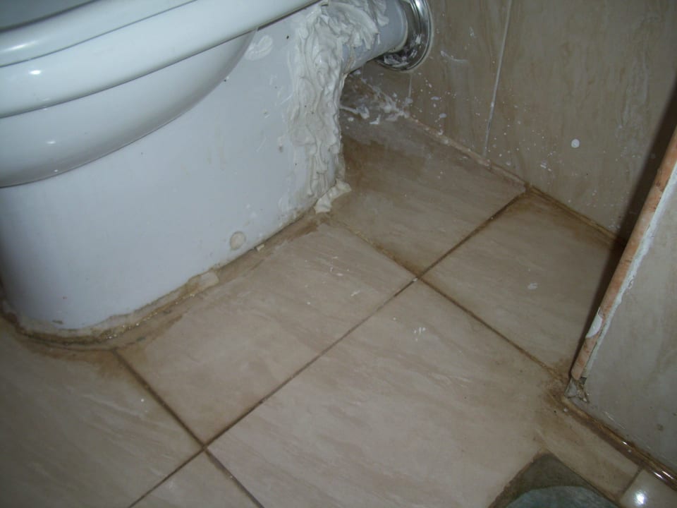 Lejący się kibel w hotelu Regina Resort and Aqua Park Hurghada