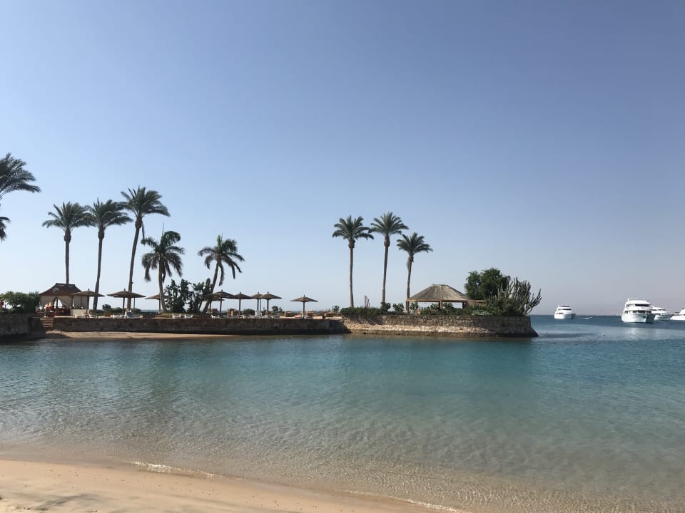 Blick auf die Insel Marriott Hurghada Beach Resort